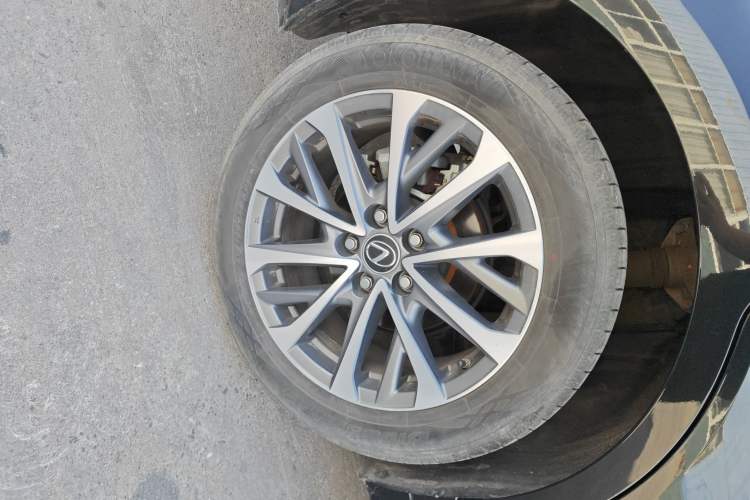 Used Lexus ES 2022 200 Excellence Edition
