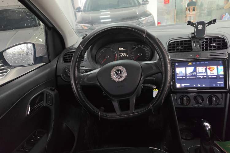 Used Volkswagen Polo 2016 1.4L Automatic Trendy Model Steering Wheel