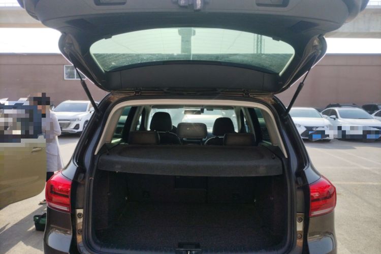 Used Volkswagen Tiguan 2017 300TSI Automatic Two-Wheel Drive Silk Road Luxury Edition