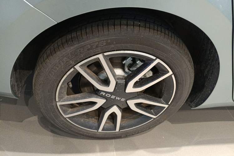 Used Roewe D6 2025 520km Smart Enjoyment Version
