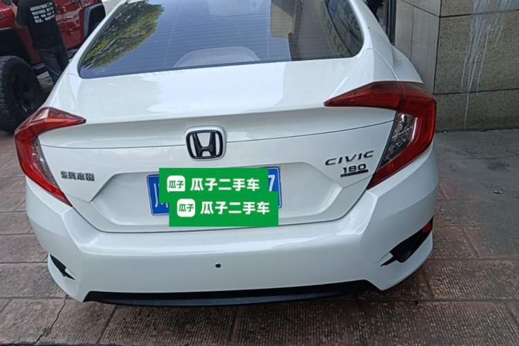 Used Honda Civic 2016 180TURBO CVT Comfort Version
