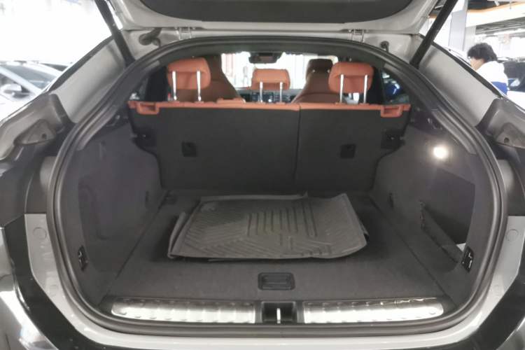 Used Nio EC6 2020 605 km Sport Edition Trunk