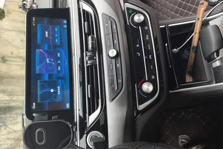 Used CHANGAN Ruicheng CC 2021 Blue Whale Edition 1.5T DCT Luxury Model Audio And AC Panel