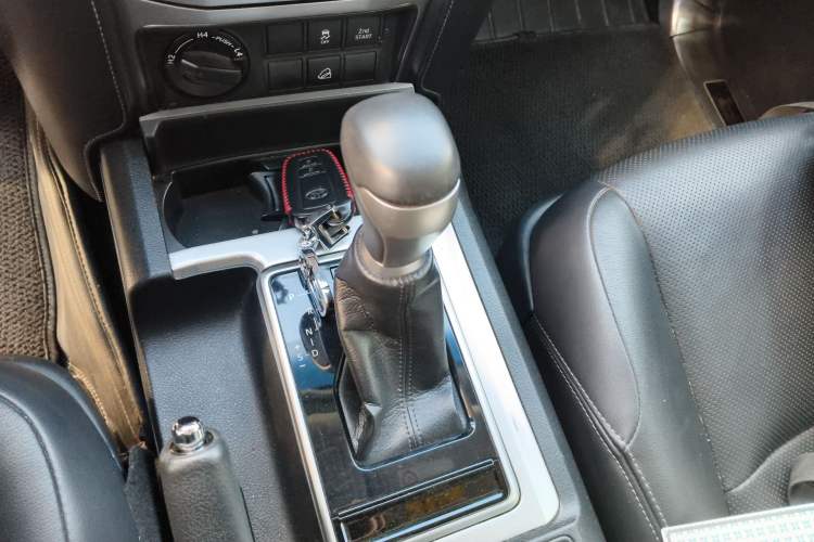 Used Toyota Prado 2018 3.5L Automatic TX-L with Rear-Mounted Spare Tire
