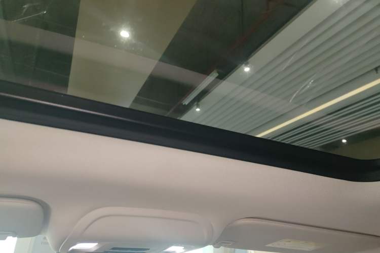 Used Buick Envision 2025 Encore Plus Four-Wheel Drive Avenir
