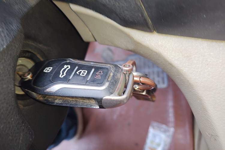 Used FORTHING Joyear SUV 2012 1.6L Luxury Model