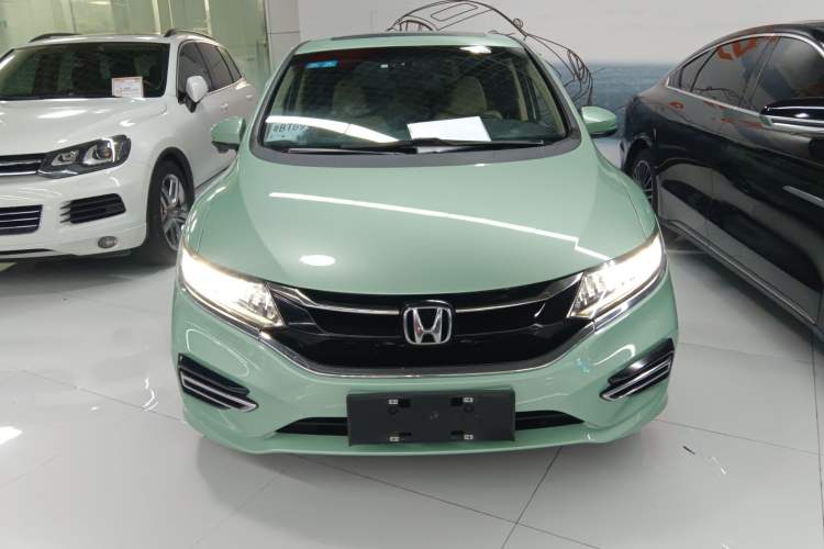 Used Honda Jade 2017 210 TURBO CVT Luxury Edition 5 Seats
