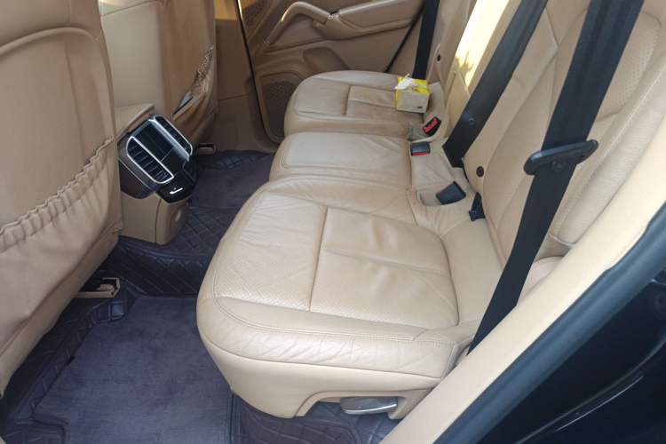 Used Porsche Cayenne 2011 Cayenne 3.0T Left Rear Seat