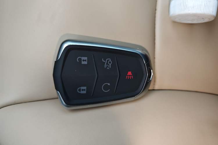 Used Buick GL8 2014 3.0L GT Luxury Business Haoya Edition
