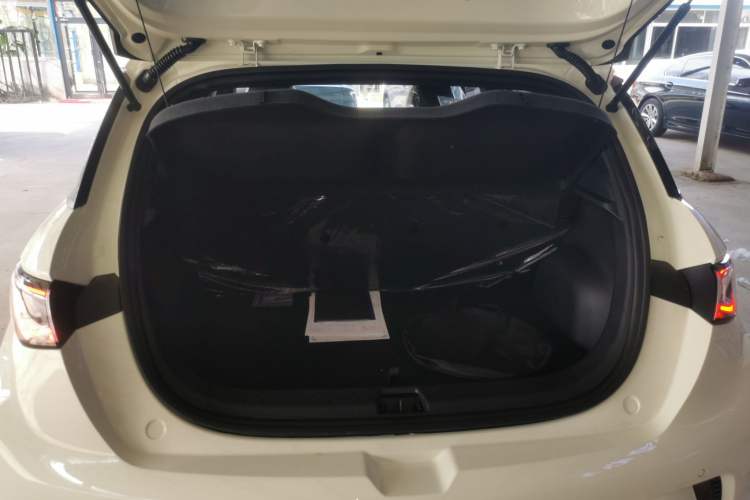 Used BYD Dolphin 2025 420km Free Edition Trunk