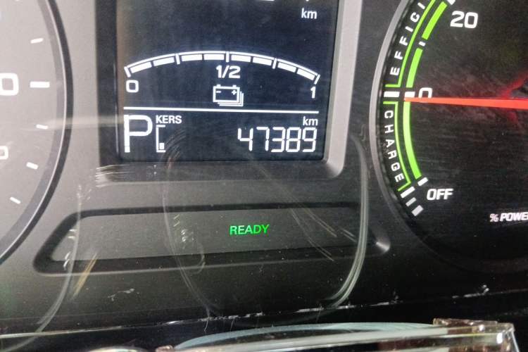 Used Roewe Clever 2021 302 km New Four-Seater Super-Efficient Version
