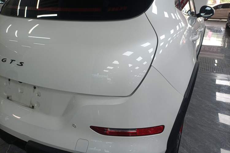 Used ORA Good Cat GT 2022 Mulan Edition 401 km Standard Range Exterior 2