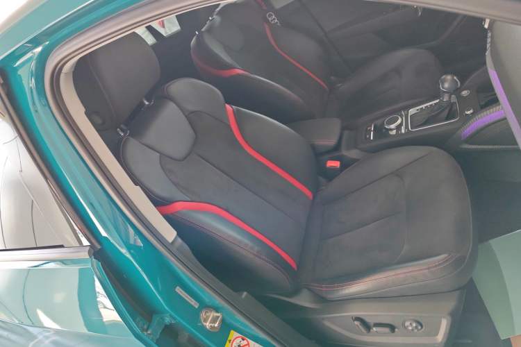 Used Audi Q2L 2022 35 TFSI Luxury Dynamic Edition