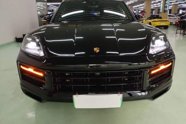 Used Porsche Cayenne E-Hybrid 2024 Cayenne E-Hybrid 2.0T
