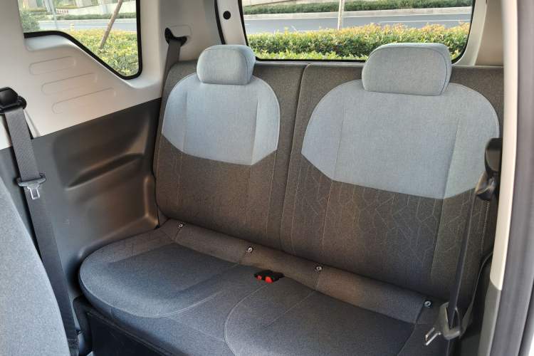 Used Geely Auto Panda 2024 Panda Mini 200km Endurance Bear
