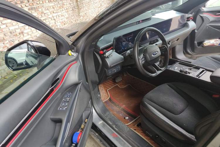 Used Ford EVOS 2022 EcoBoost 245 Sport Edition
