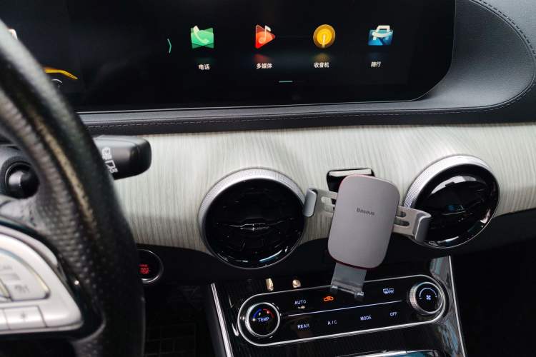 Used FORTHING Yacht 2022 1.5T DCT Chasing-the-Waves Edition Audio And AC Panel