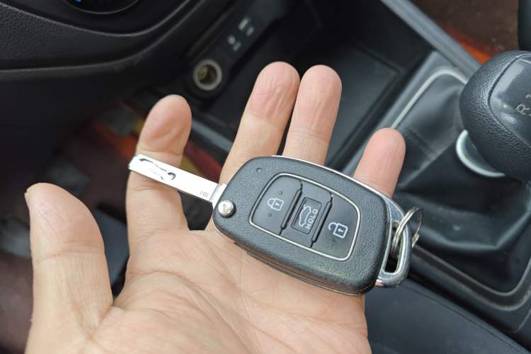 Used Hyundai Verna (new generation) 2016 1.4L Manual Cool Edition GLS