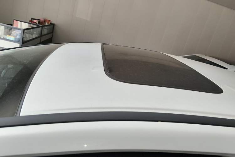 Used Honda Jade 2017 1.8L automatic Comfort version 5 seats