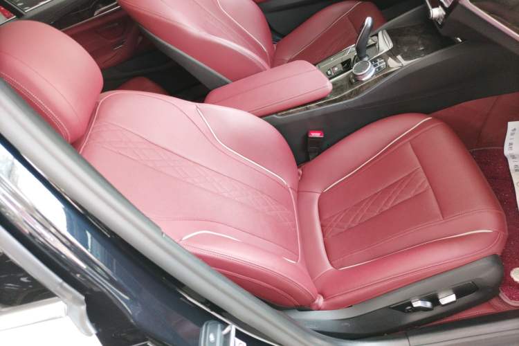 Used BMW 5 Series 2021 525Li M Sport Package