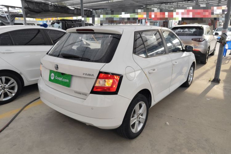 Used Skoda Fabia 2017 1.4L Automatic Car Enjoy Edition Rear Right 45 Deg