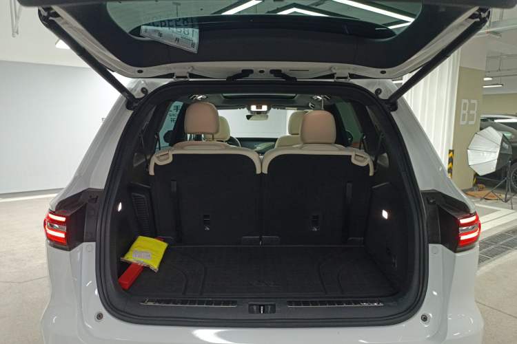 Used Li Auto ONE 2021 Extended-Range 6-Seater Version
