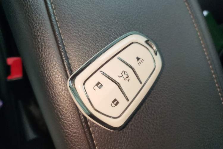 Used Cadillac XT4 2021 28T Two-Wheel Drive Tech Edition