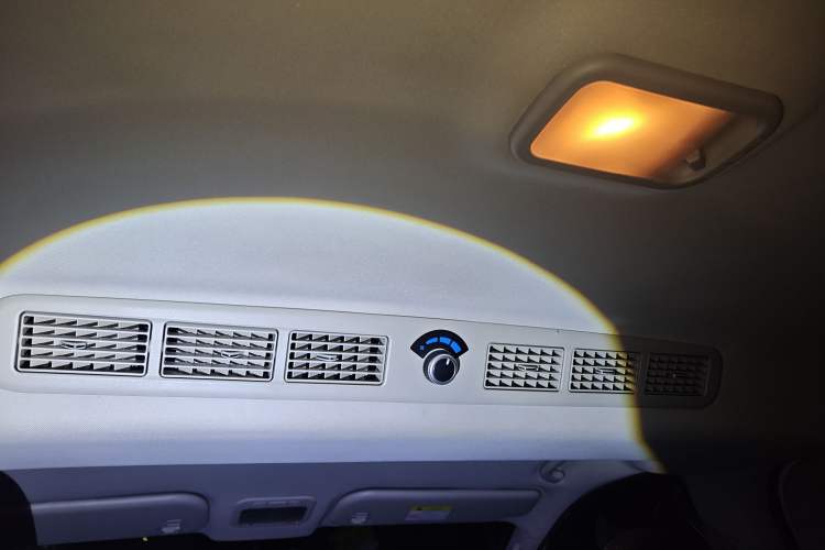 Used FORTHING M7 2022 Lingjue Model 2.0T Automatic Earl Edition
