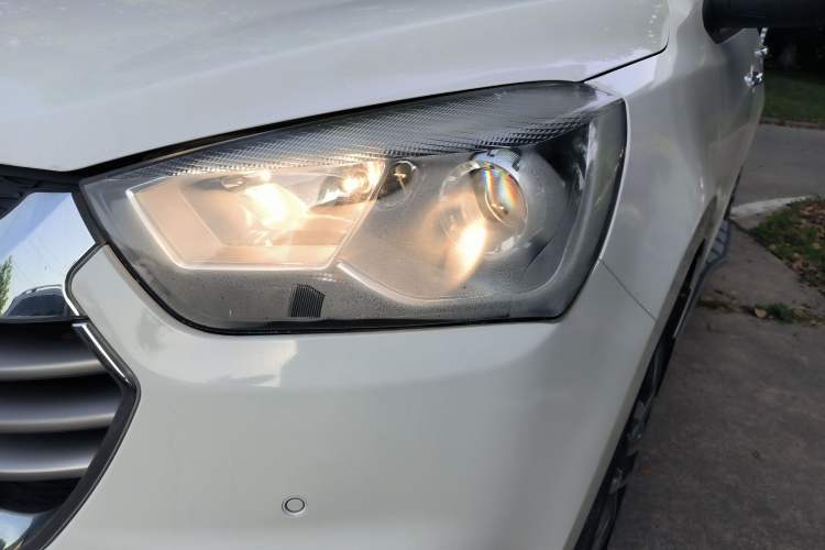 Used JAC Group Refine S2 2017 1.5L Manual Luxury Smart Model