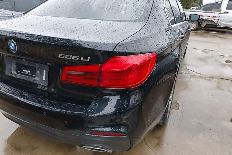 Used BMW 5 Series 2020 525Li M Sport Package
