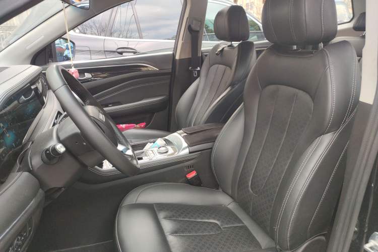 Used JETOUR X90 2020 1.6T DCT Shadow Edition 5 Seats
