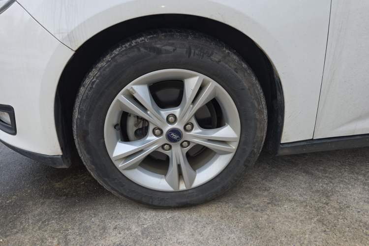 Used Ford Focus 2017 Sedan 1.6L Automatic Comfort Plus SmartDrive Edition