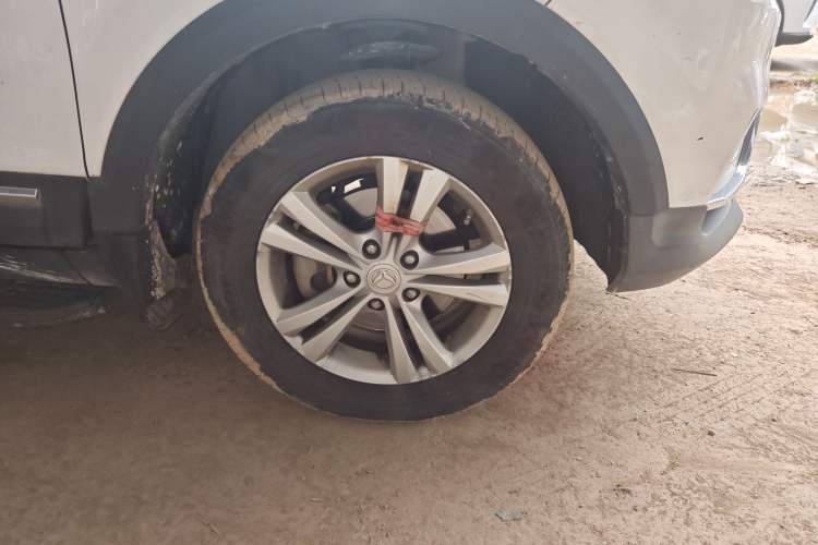 Used HYOSOW S3 2016 S3L 1.5L Manual Prestige Edition
