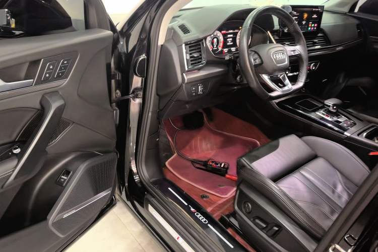 Used Audi Q5L 2022 Updated 45T Luxury Dynamic Version