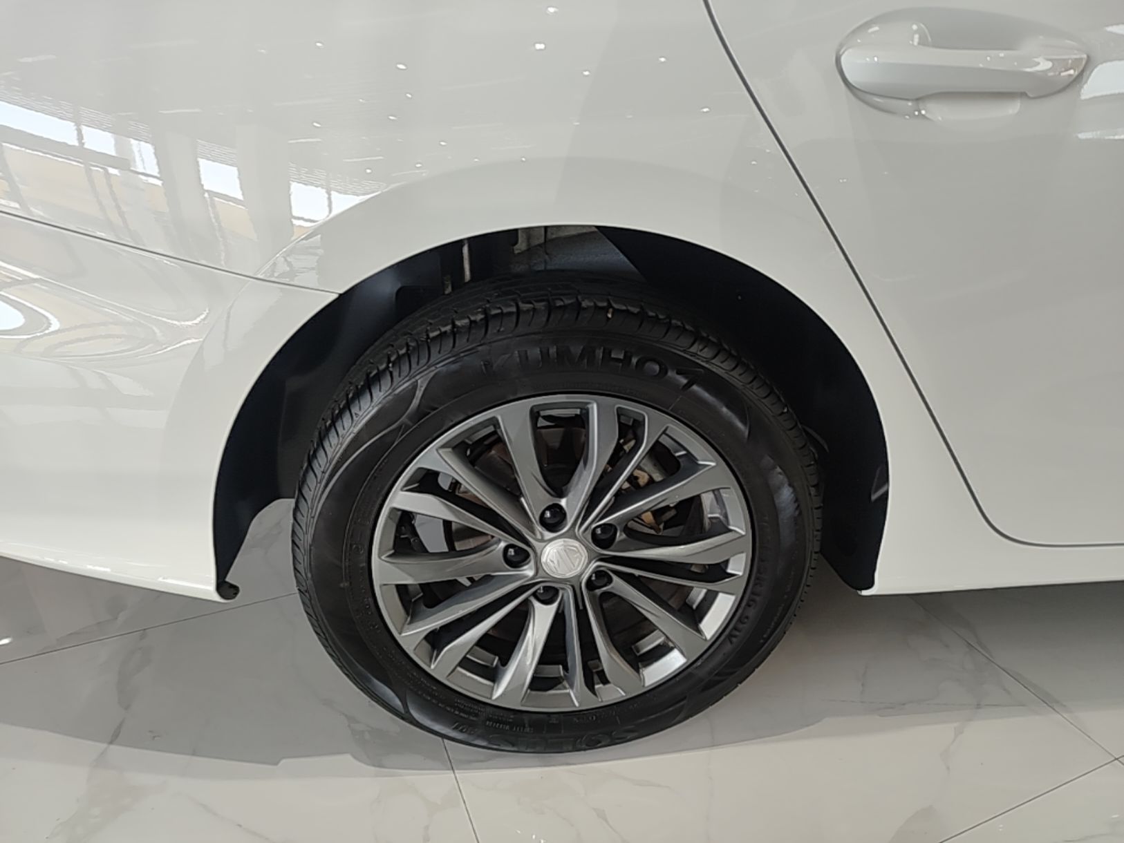 MG 5 2026 Model 180DVVT Global Luxury Edition — снимка 5