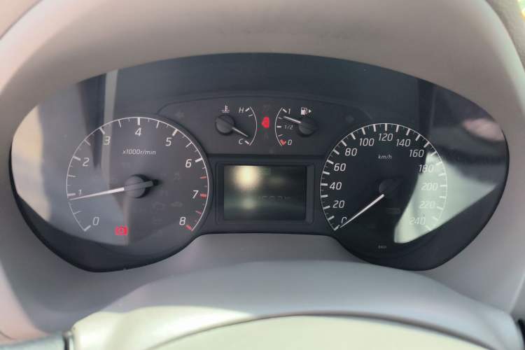 Used Nissan Sylphy 2012 1.6 XL Manual Luxury Edition Instrument Cluster