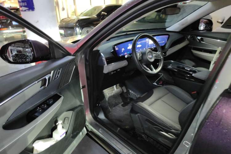 Used Buick E5 2023 Pioneer Edition Driver Seat