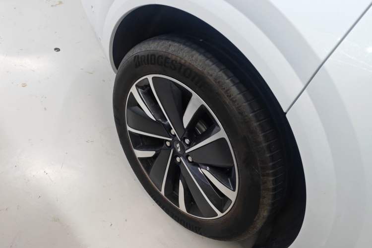 Used Li Auto L6 2025 Max Smart Refresh Edition Exterior 5