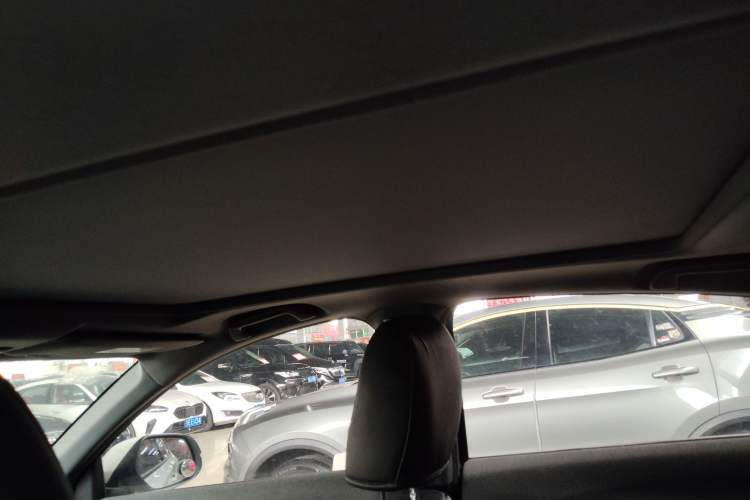 Used Honda XR-V 2021 1.5L CVT Comfort Version Headliner