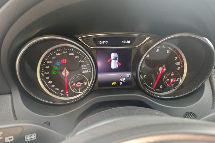 Used Mercedes-Benz GLA 2018 GLA 200 Sport Edition Instrument Cluster