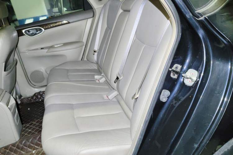 Used Nissan Sylphy 2012 1.6 XL CVT Luxury Edition
