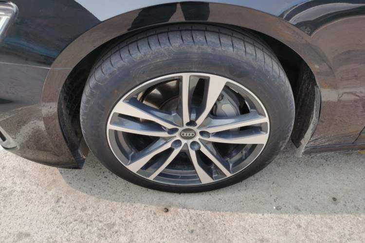 Used Audi A6L 2022 40 TFSI Luxury Dynamic Model
