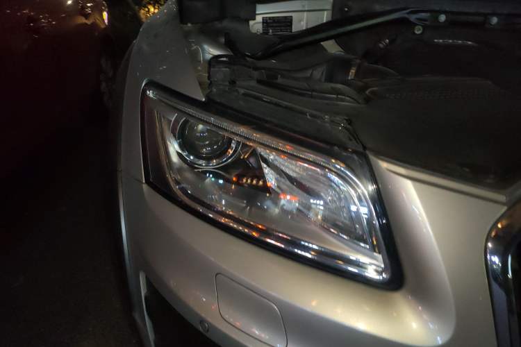 Used Audi Q5 2017 Plus 40 TFSI Technology Model
