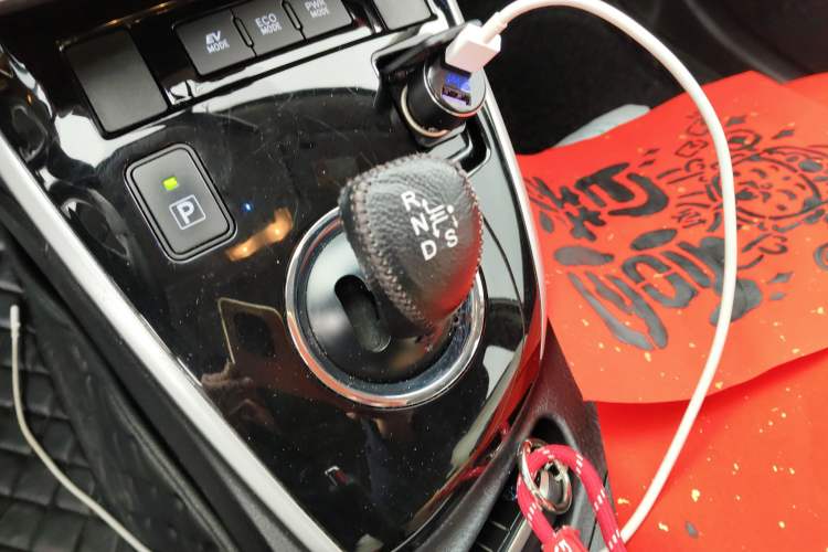 Used Toyota Corolla 2018 Dual-Engine 1.8L E-CVT Smart Edition