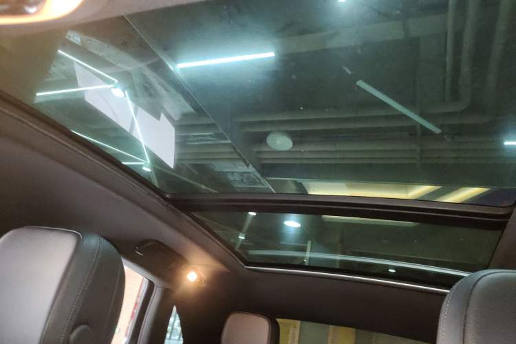 Used Porsche Macan 2017 Macan 2.0T