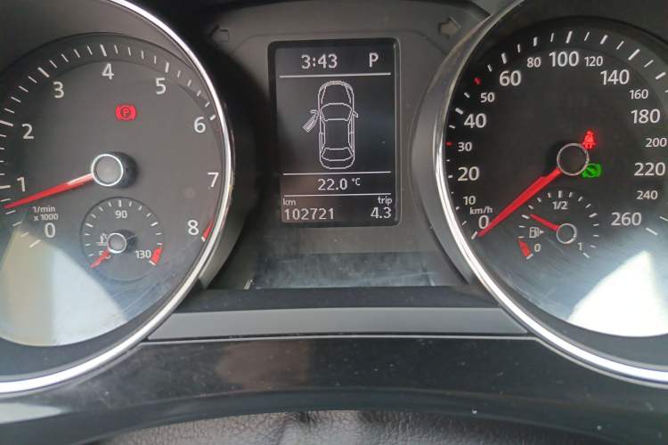 Used Volkswagen Sagitar 2018 280TSI DSG Ignite Edition Odometer Close Up