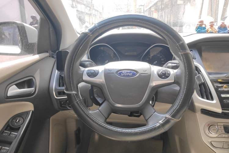 Used Ford Focus 2012 Sedan 1.6L Automatic Prestige Model