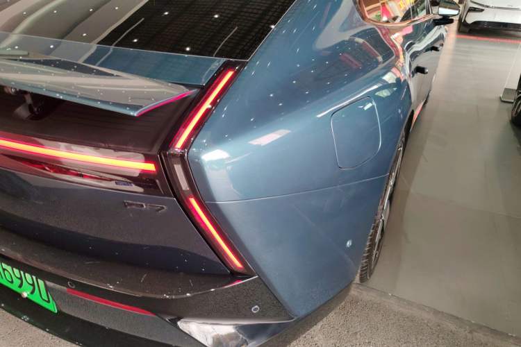 Used XPeng P7 2025 Model—702 Long Range Ultra