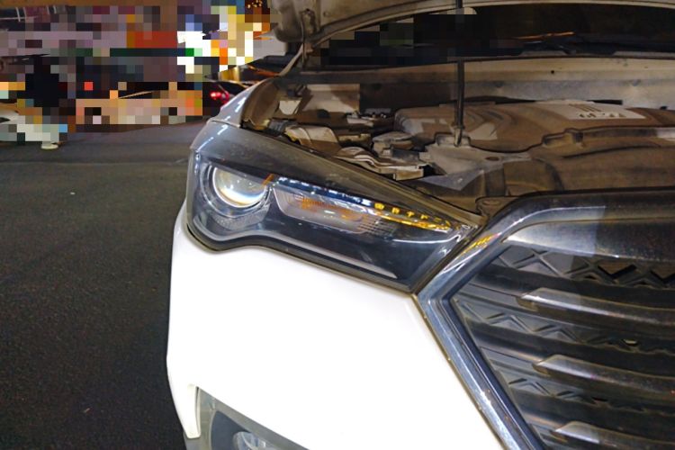 Used Bestune X80 2017 1.8T Automatic Luxury Model Right Front Headlight