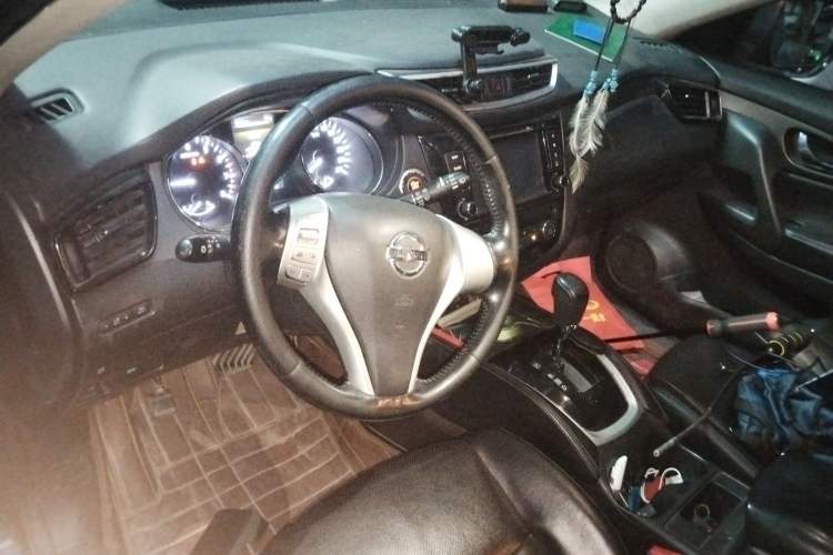 Used Nissan X-Trail 2014 2.0L CVT Comfort Edition 2WD
